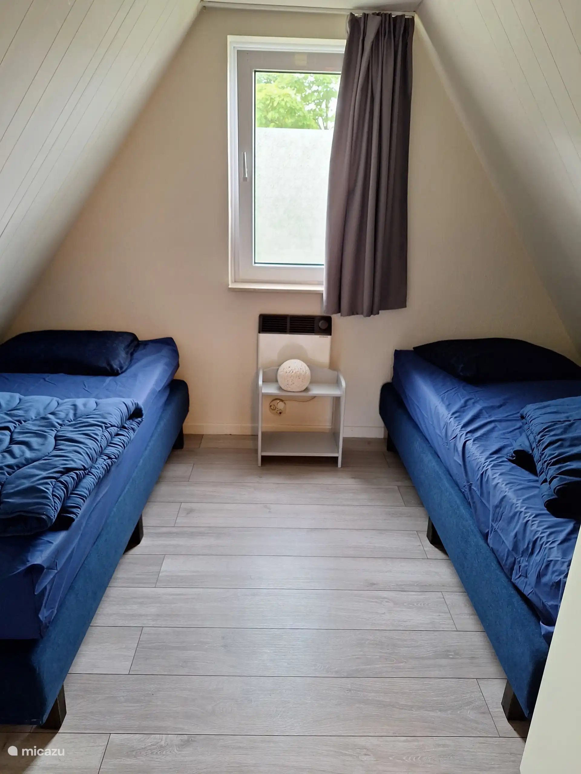 Chambre 2 personnes à l’étage.