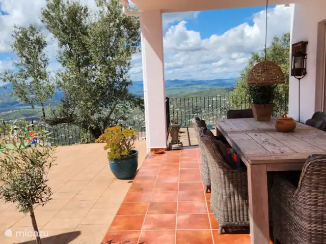 Casa Henrik, dans une réserve naturelle | Espagne, Andalousie, Alcaucin - villa Beaucoup d’endroits ombragés