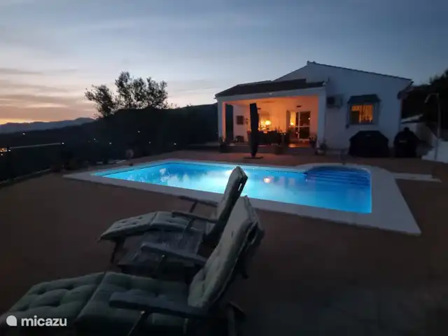 Casa Henrik, dans une réserve naturelle | Espagne, Andalousie, Alcaucin - villa Un rêve qui peut devenir réalité.