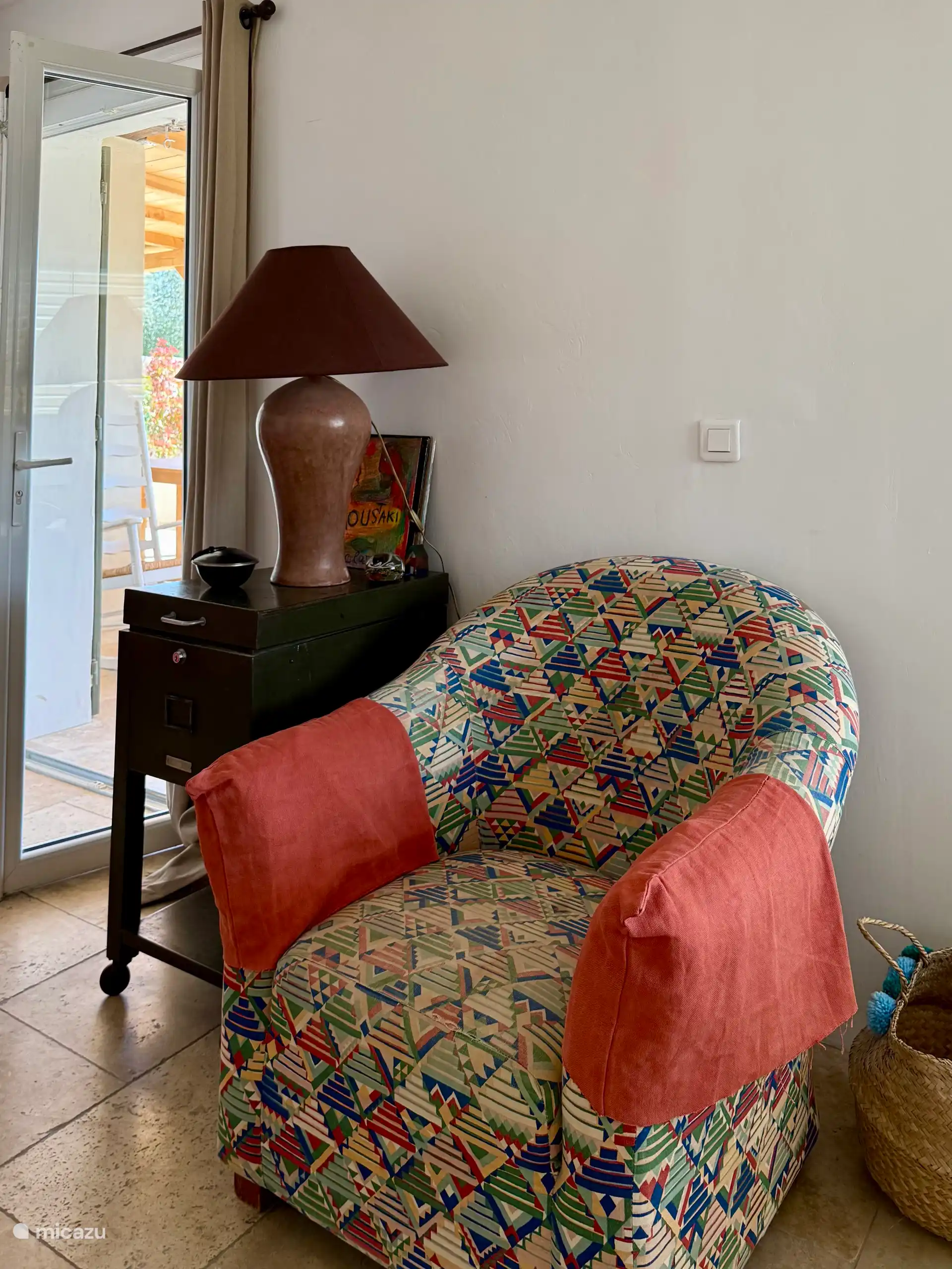 fauteuil haut en couleurs