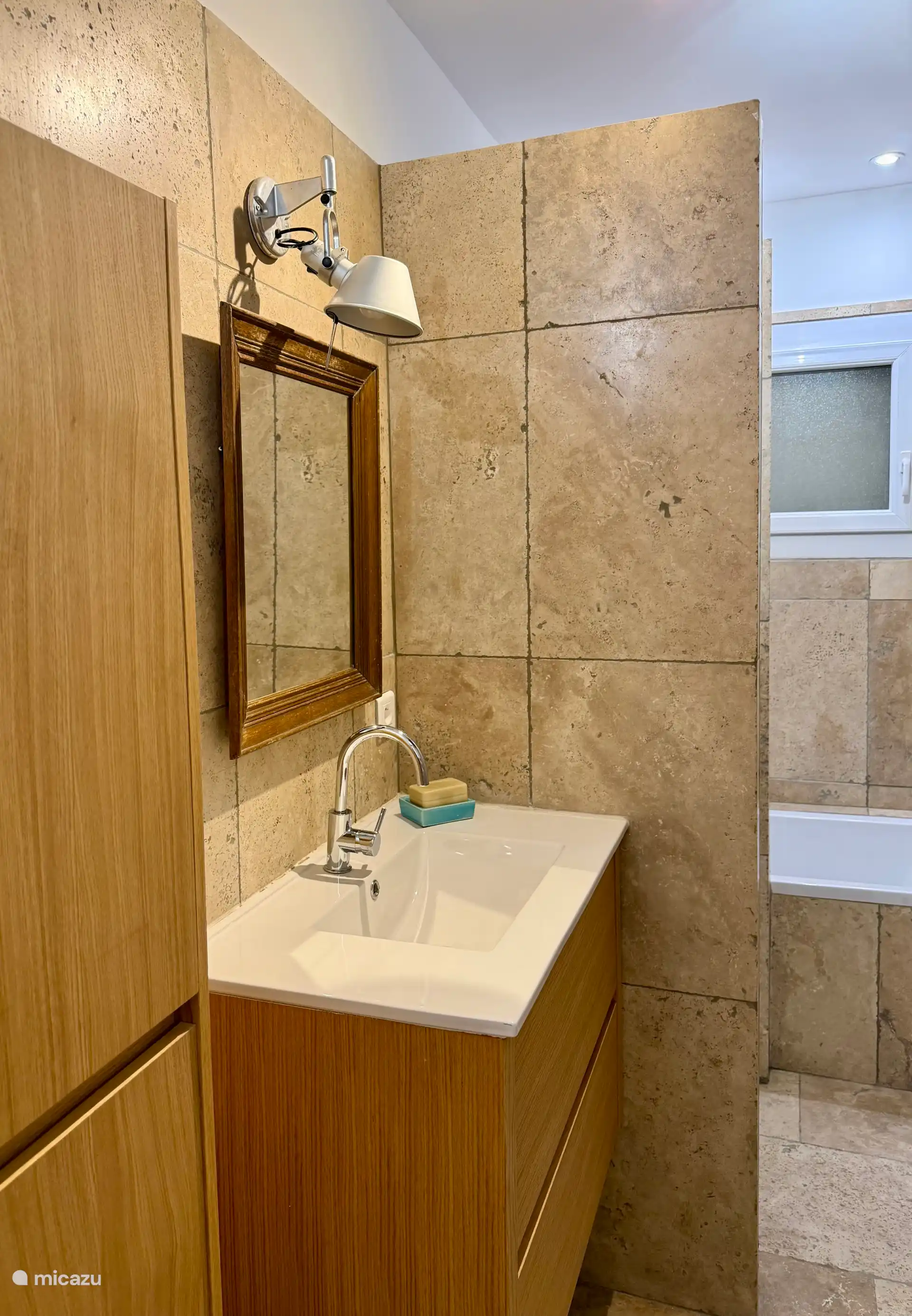 salle de bain pour chambre 2 et 3