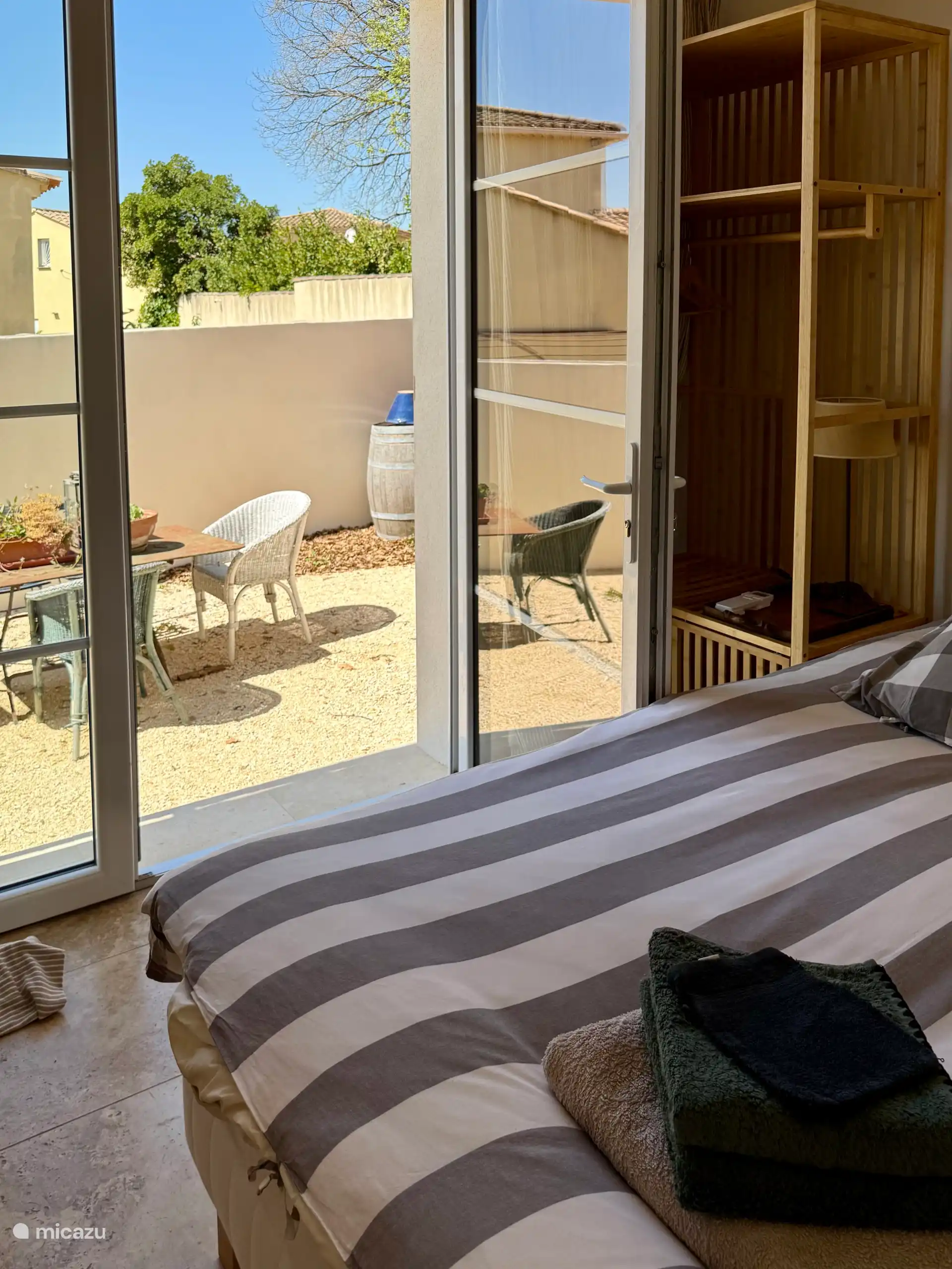 chambre 1, lit 160x200 cm