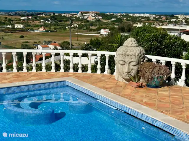 Location de Vacances Portugal, Algarve, Albufeira, villa - Brisa do Mar Jaccuzi dans la piscine
