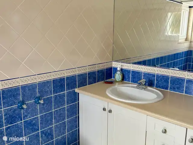 Location de Vacances Portugal, Algarve, Albufeira, villa - Brisa do Mar Salle de bain attenante dans la chambre 2