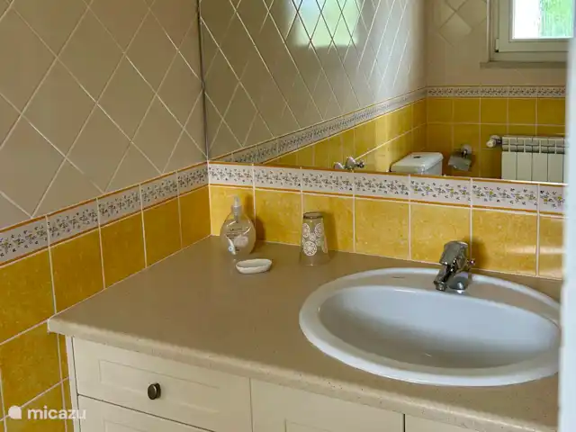 Location de Vacances Portugal, Algarve, Albufeira, villa - Brisa do Mar Salle d’eau attenante et WC pour la chambre 3