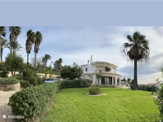 Location de Vacances Portugal, Algarve, Albufeira, villa - Brisa do Mar Jardin magnifiquement aménagé