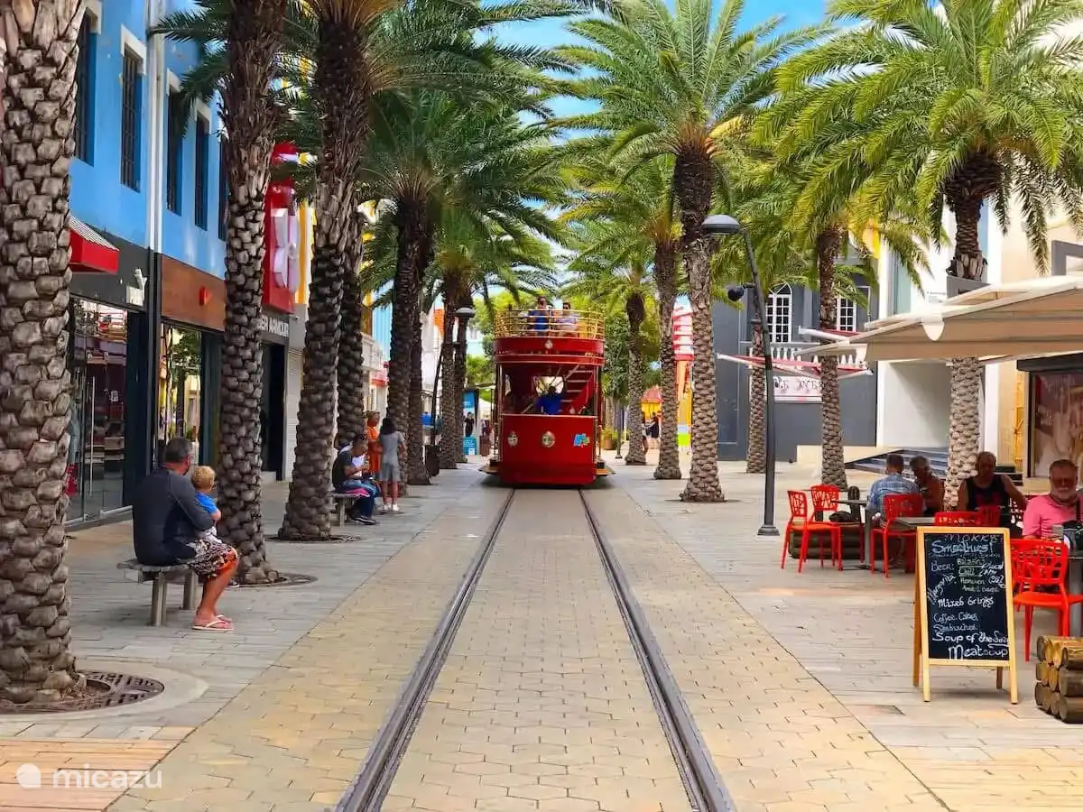 Mainstreet Oranjestad