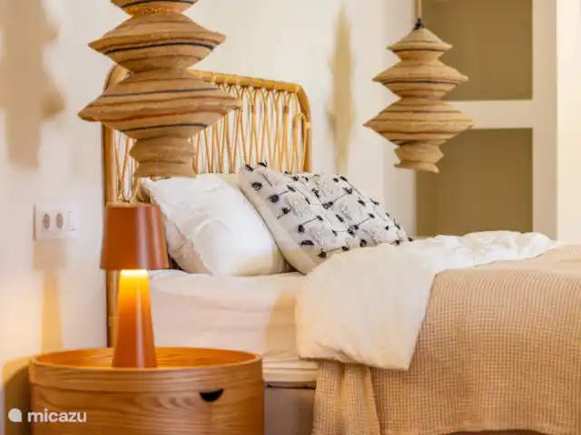 Casa Florentin | Espagne, Costa Blanca, Jávea - villa Chambre au rez-de-chaussée avec grand placard ouvert et salle de bain attenante
