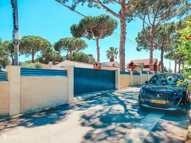 Location de Vacances Espagne, Costa Dorada, Mont-Roig del Camp, maison de vacances - Casa Porta Verda La rue calme où vous pouvez vous garer gratuitement