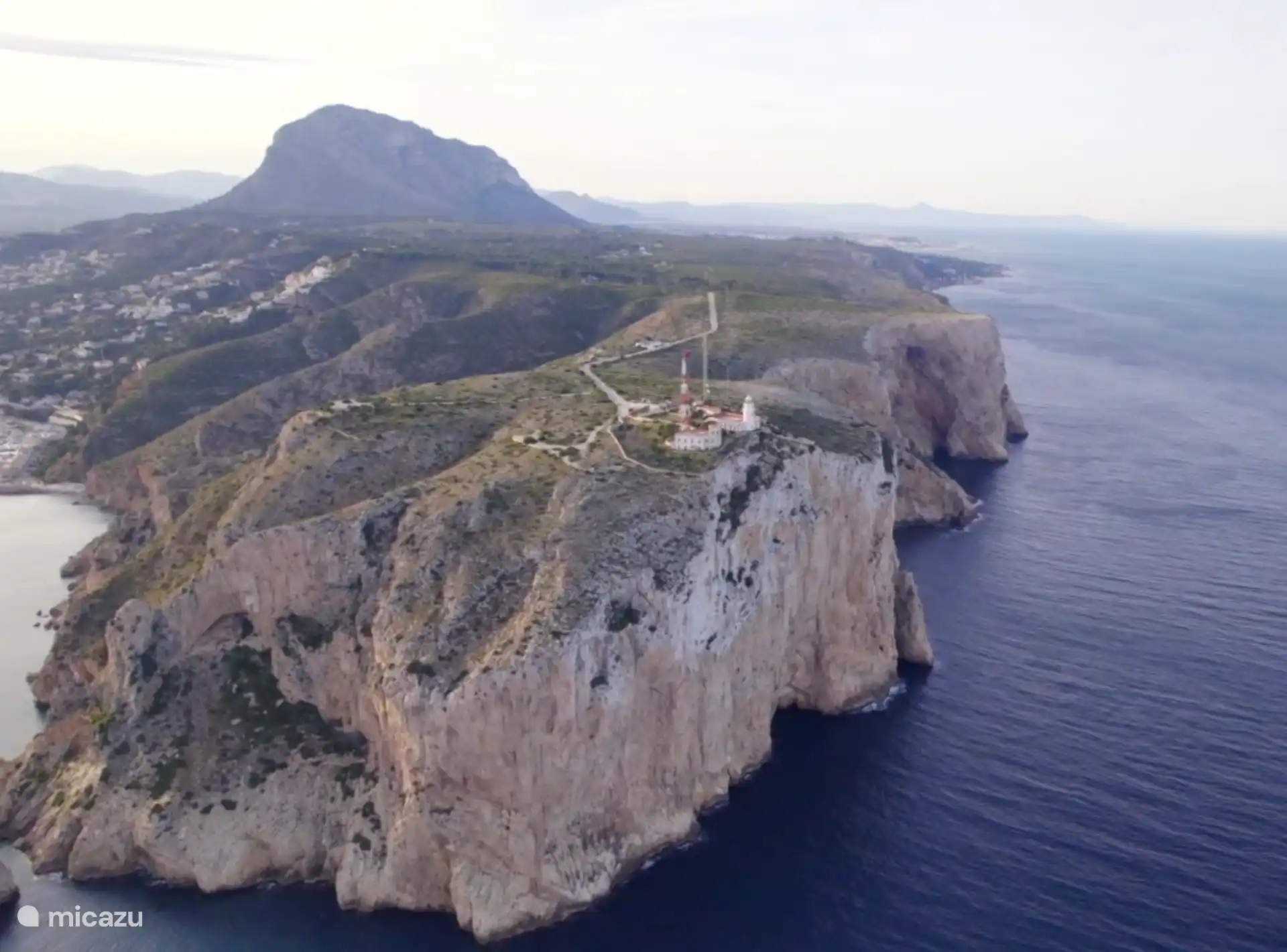 Vue sur le Montgo et Denia du côté de Javea