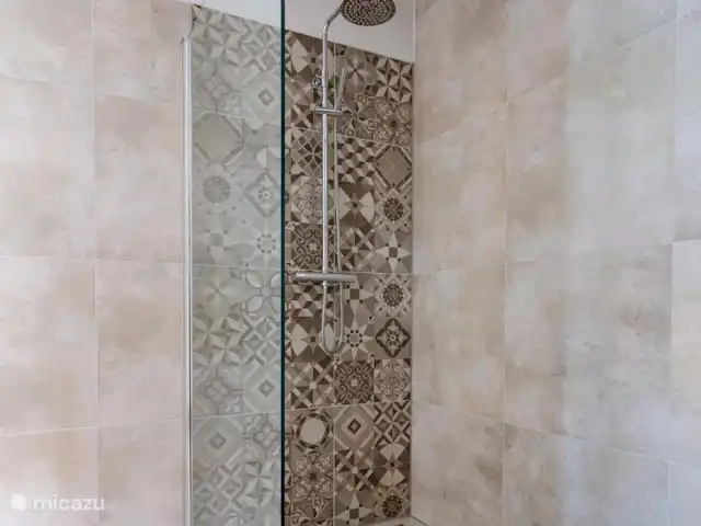 Dormir au bord de la mer | Pays-Bas, Hollande du Nord, Saint Martin - maison de vacances Salle de bain 1er étage
