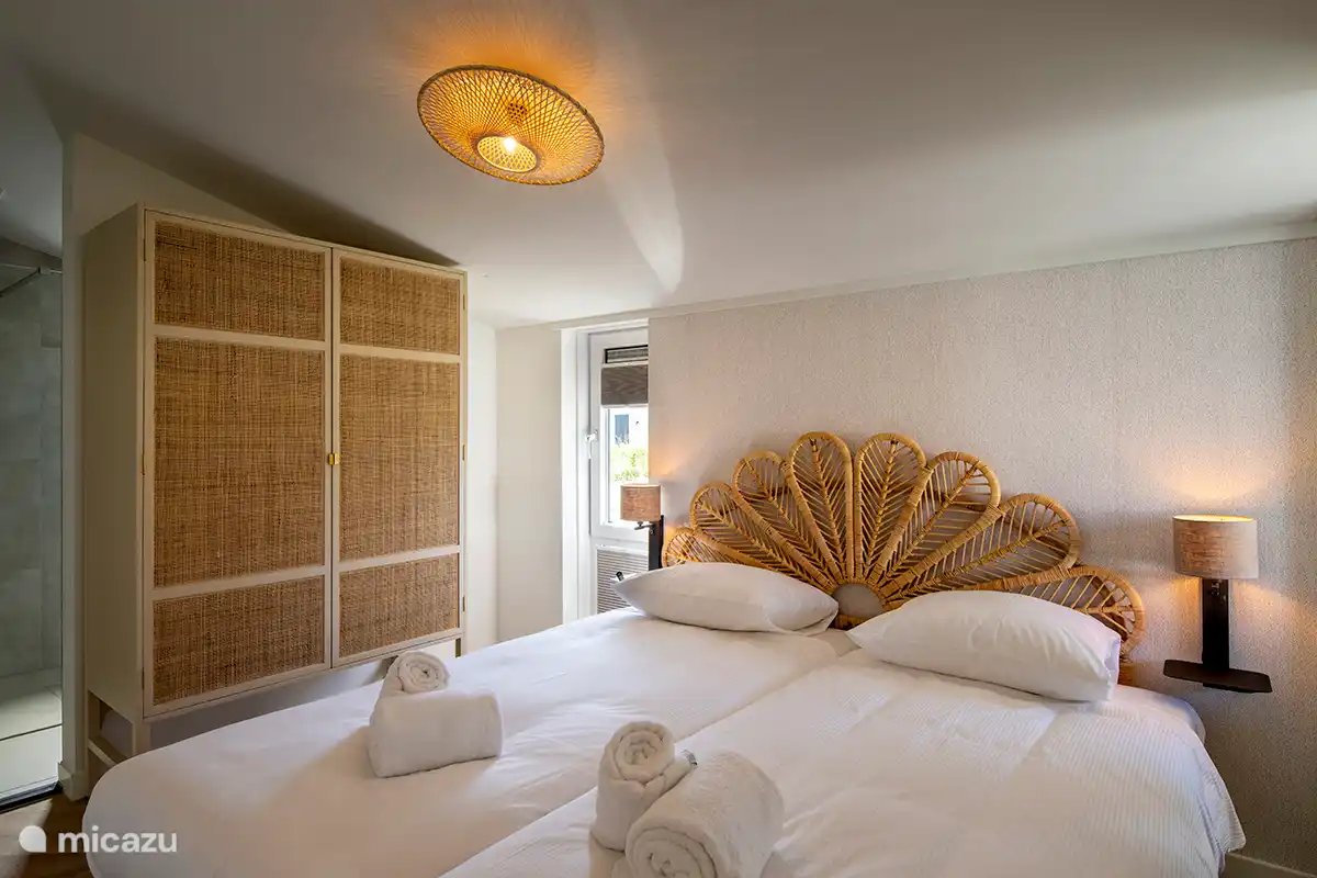 Chambre au rez-de-chaussée 