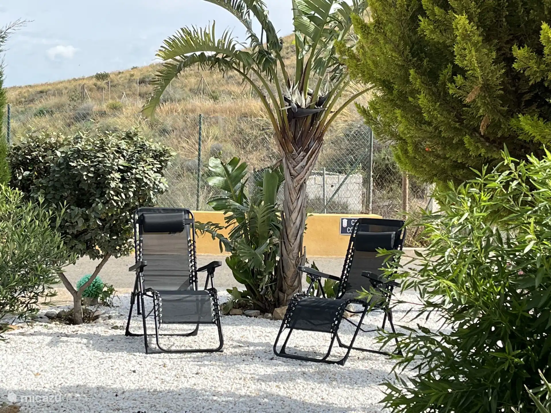 Mehrere Sitzbereiche sollen in Sonne oder Schatten geschaffen werden