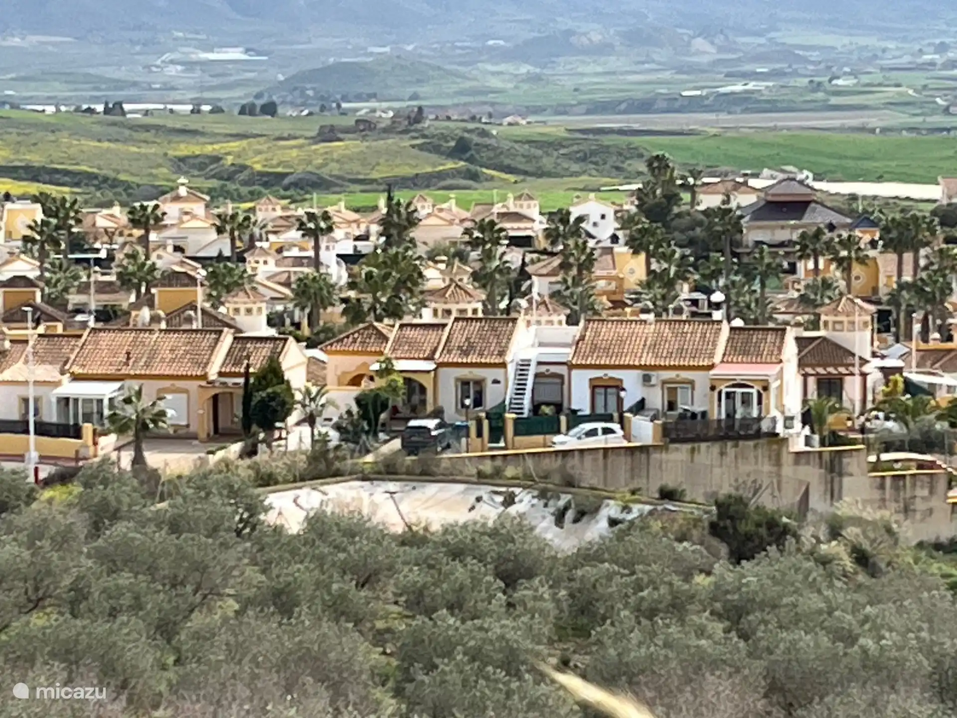 Die Urbanisation vom Berg aus 