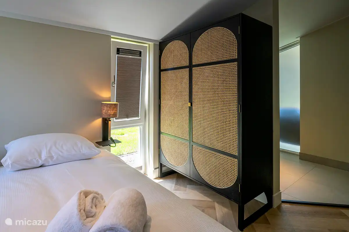 Schlafzimmer im Erdgeschoss - eigenes Bad