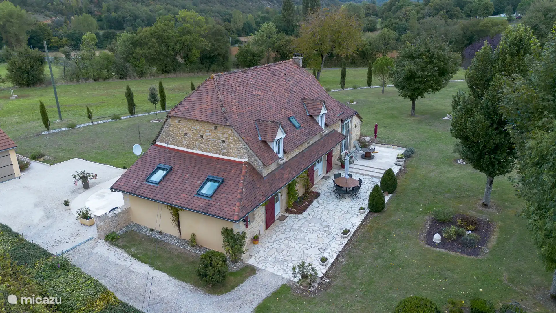 Maison de Causse in Frankreich, Lot, Montfaucon - Ferienhaus
