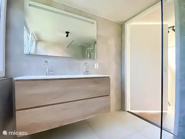 Hip à Sint Maarten | Pays-Bas, Hollande du Nord, Saint Martin - maison de vacances Salle de bain 1er étage