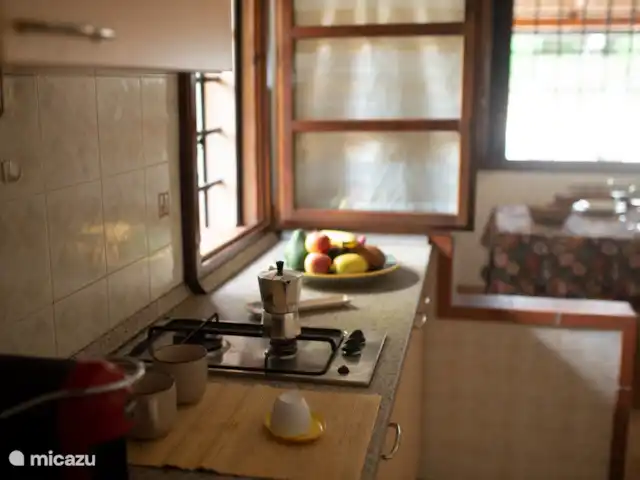 I Limoni huren in Italië, Toscane, Guardistallo - appartement keuken