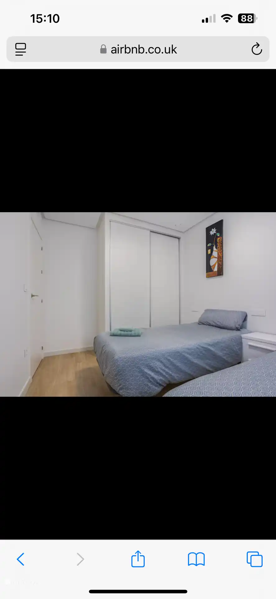 Built-in closet in the bedrooms 