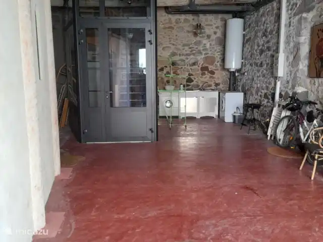 'Nenuphar' Huis in Marseillan huren in Frankrijk, Hérault, Marseillan - vakantiehuis Garage met toegang tot appartement en wasruimte