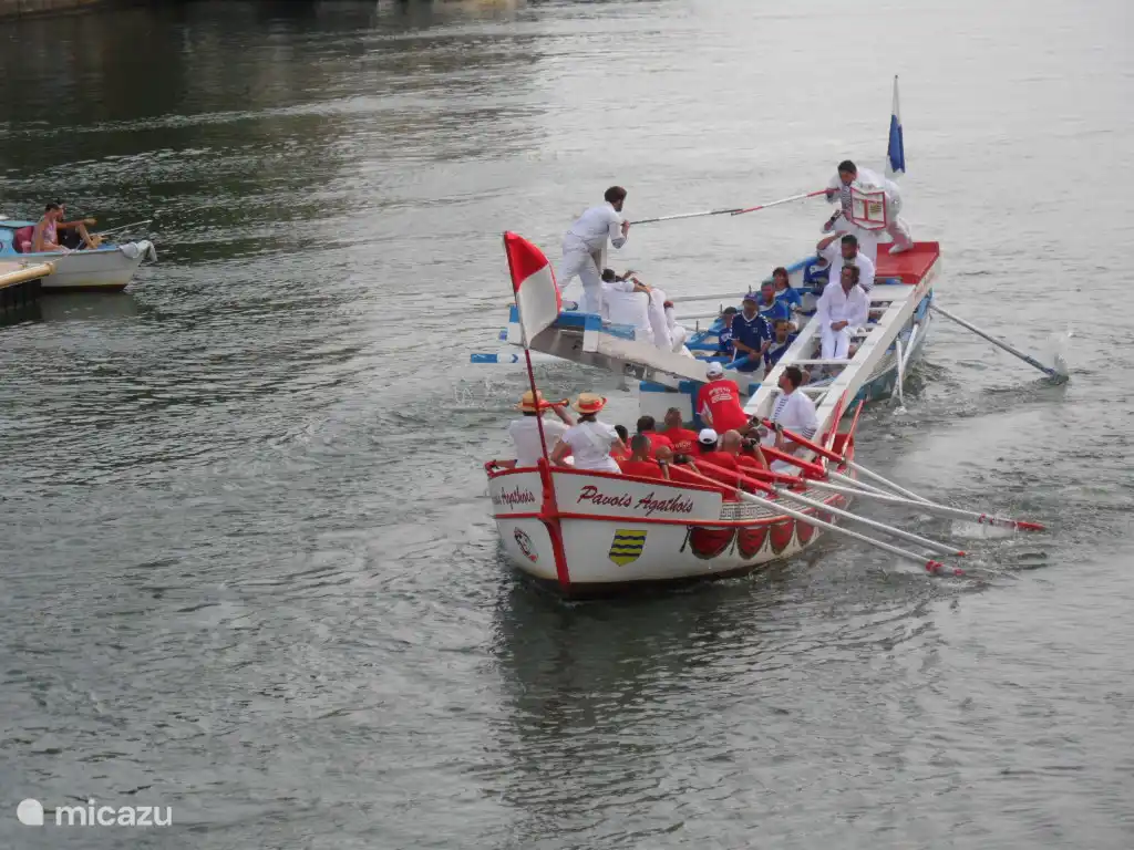Reiten auf dem Fluss in Agde 