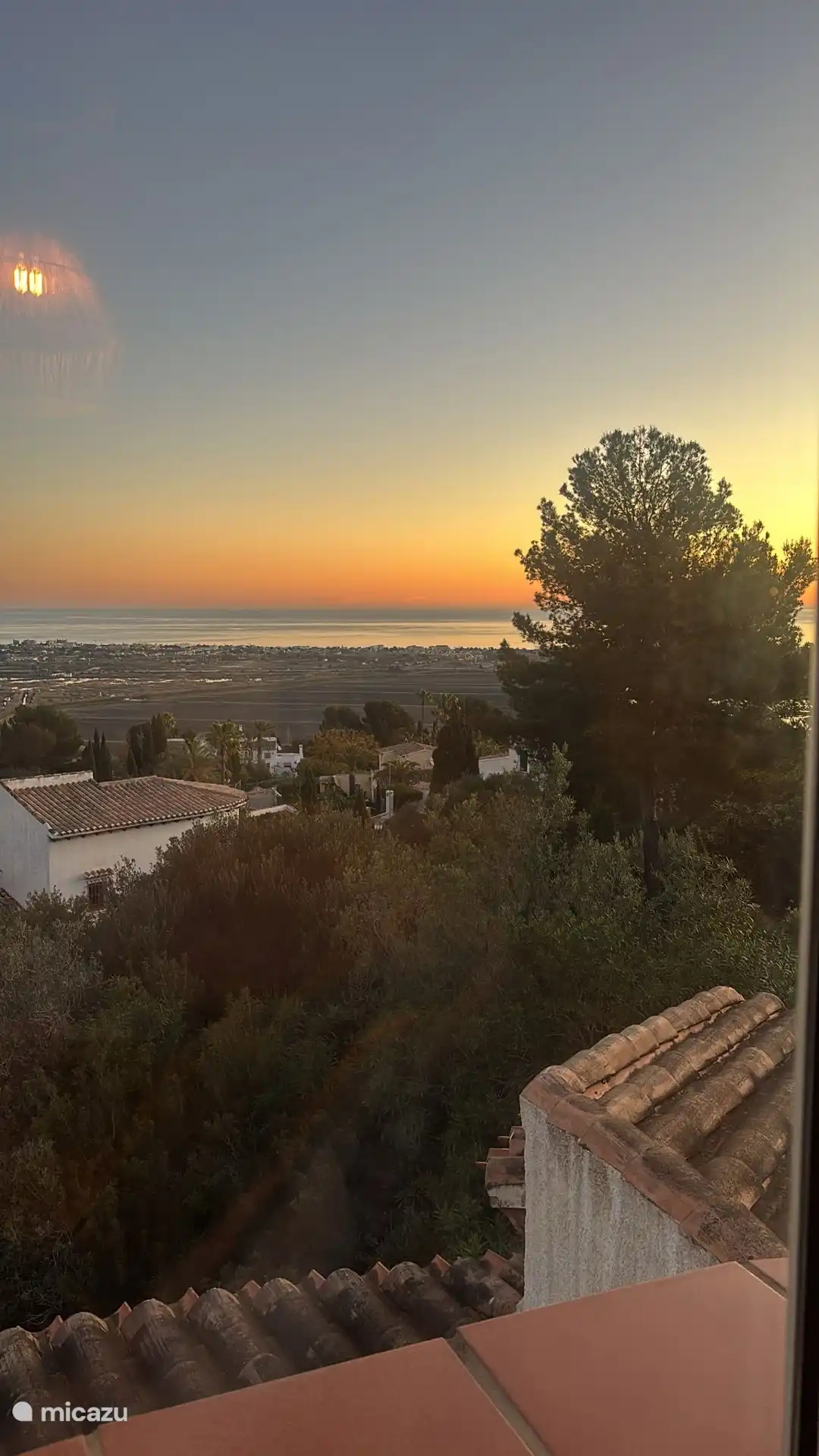 Sonnenaufgang (Blick aus dem Schlafzimmer)