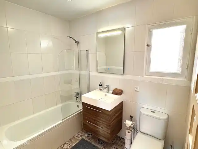 CASA DONNA  | Espagne, Costa Blanca, Cabo Roig - maison de vacances Salle de bain principale avec baignoire et douche