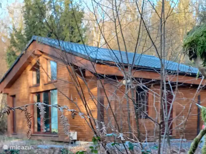Néerlandais Français Anglais | Belgique, Ardennes, Oignies-en-Thierache - Chalet Néerlandais Français Anglais | Belgique, Ardennes, Oignies-en-Thierache - Chalet
