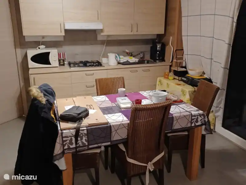 Néerlandais Français Anglais | Belgique, Ardennes, Oignies-en-Thierache - Chalet Néerlandais Français Anglais | Belgique, Ardennes, Oignies-en-Thierache - Chalet