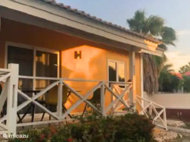 Apartamento Beach Life 11/K en Curazao, Banda Arriba (este), Jan Thiel - apartamento El balcón privado.