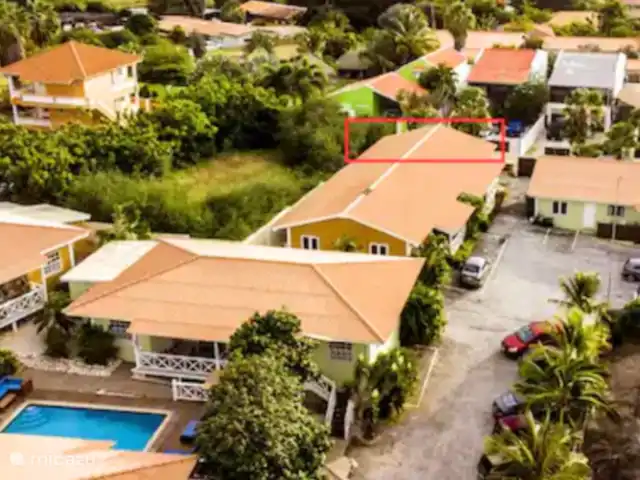 Apartamento Beach Life 11/K en Curazao, Banda Arriba (este), Jan Thiel - apartamento El apartamento es tranquilo y privado. Hay un gran aparcamiento. A solo 10 pasos del apartamento se encuentra la piscina compartida.