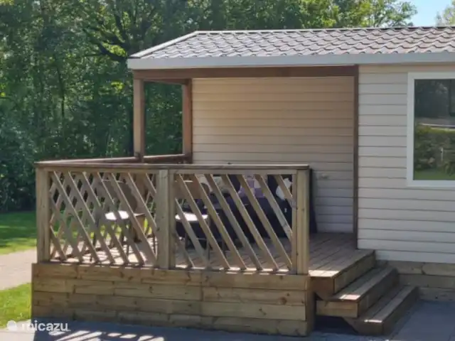 Chalet Twente en Países Bajos, Overijssel, Lattrop - chalet Patio parcialmente cubierto