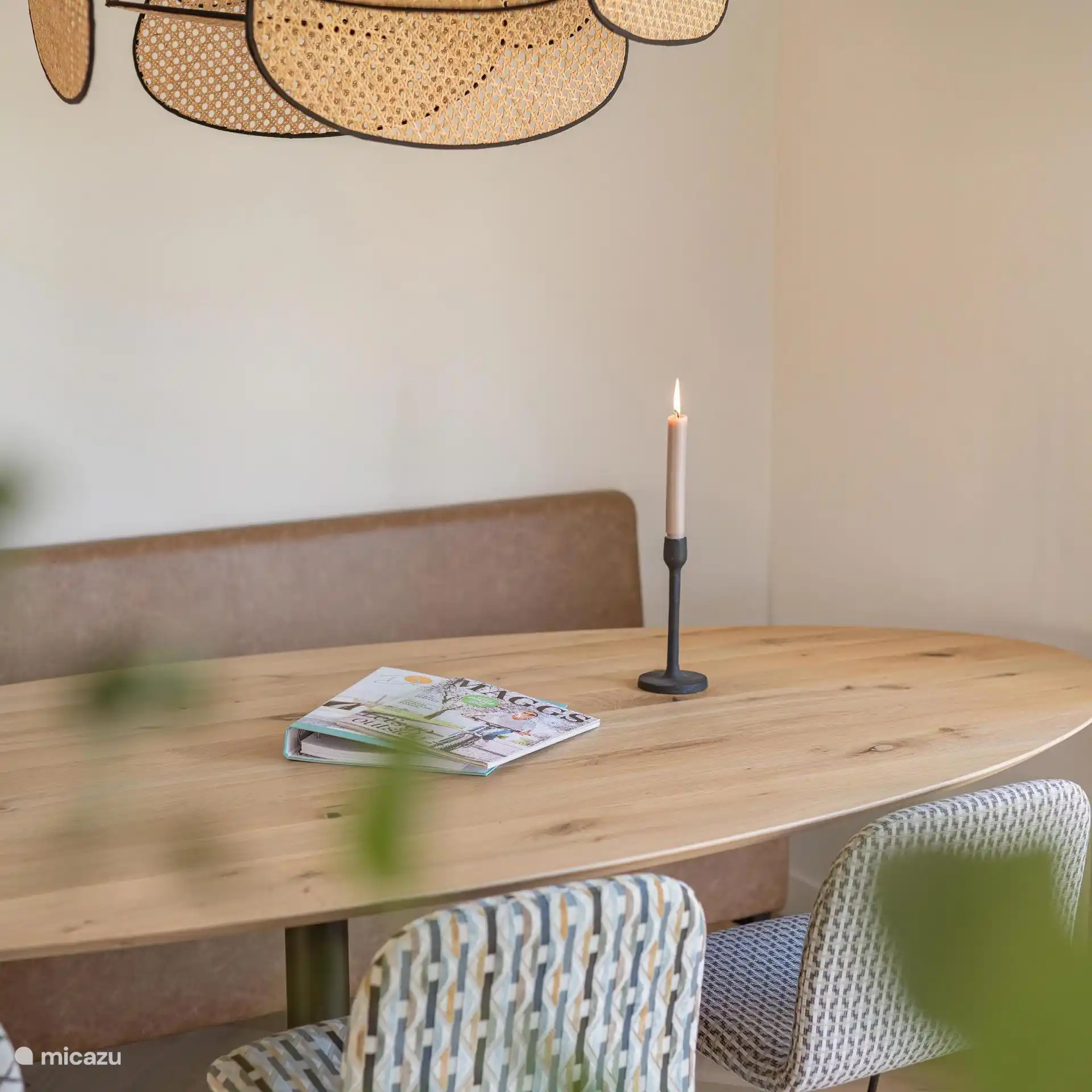 Detail Foto Esstisch