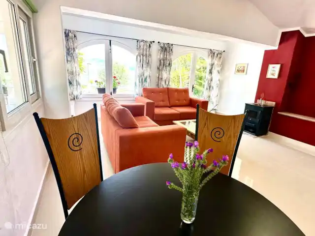 villa huren in Spanje, Andalusië, Viñuela – Villa los Romanes Woonkamer