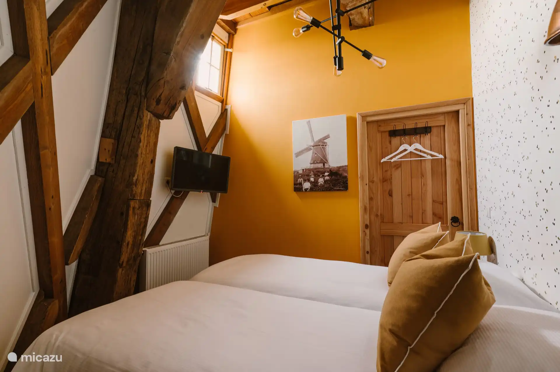 Bedroom located on the 1st floor