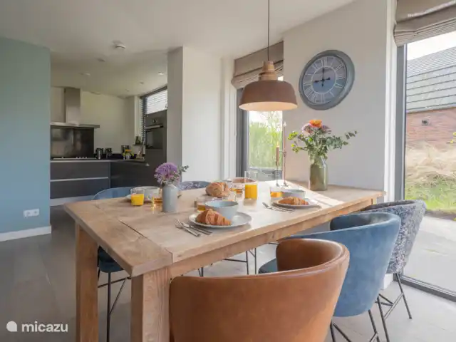 Vue du moulin | Pays-Bas, Hollande du Nord, Egmond aan den Hoef - maison de vacances Table à manger et cuisine