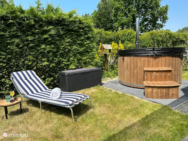Chalet avec jacuzzi dans le style d’Ibiza | Pays-Bas, Zélande, Heinkenszand - Chalet Chalet avec jacuzzi dans le style d’Ibiza | Pays-Bas, Zélande, Heinkenszand - Chalet