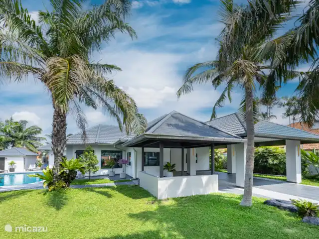 Villa Waree, minutes from City/Beach huren in Thailand, Oostelijke Golfkust, Pattaya - villa Voorzijde woning