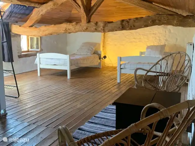 Maison Larroque - 6p | France, Lot-et-Garonne, Lacepede - maison de vacances Dortoir dans la maison principale (coin nuit avec 4 lits simples)