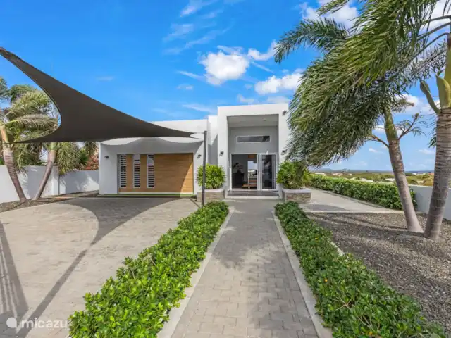 Casa Koba | Curaçao, Banda Abou (ouest), Big Mountain - villa vue de face Casa Koba