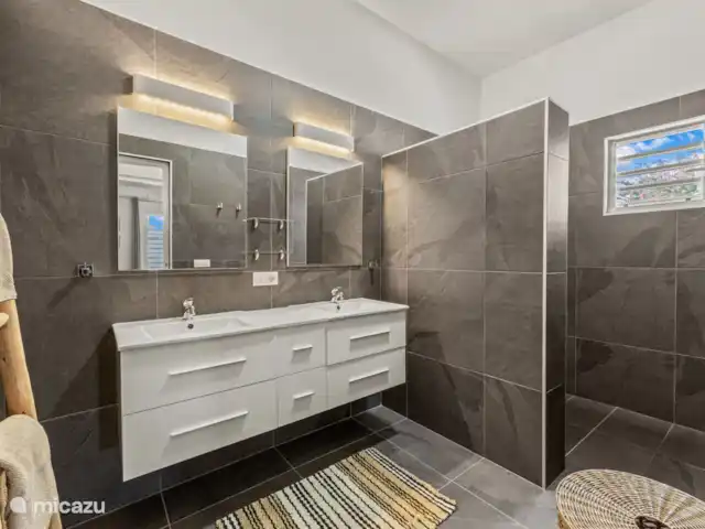 Casa Koba | Curaçao, Banda Abou (ouest), Big Mountain - villa 2ème salle de bain