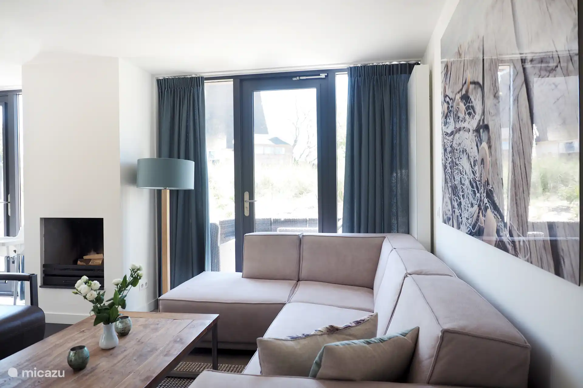 Woonkamer met openhaard