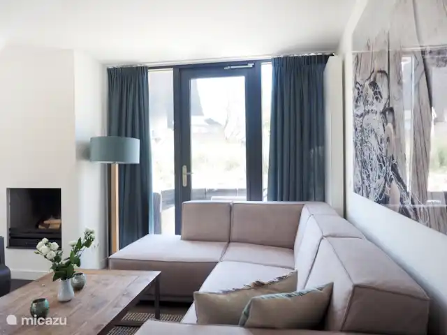 Rayons de soleil | Pays-Bas, Hollande du Nord, Egmond aan den Hoef - maison de vacances Salon avec cheminée