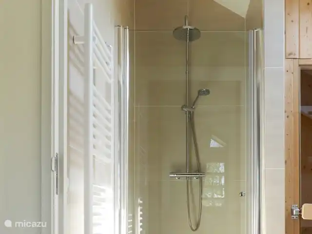 Rayons de soleil | Pays-Bas, Hollande du Nord, Egmond aan den Hoef - maison de vacances Salle de bain avec douche à effet pluie