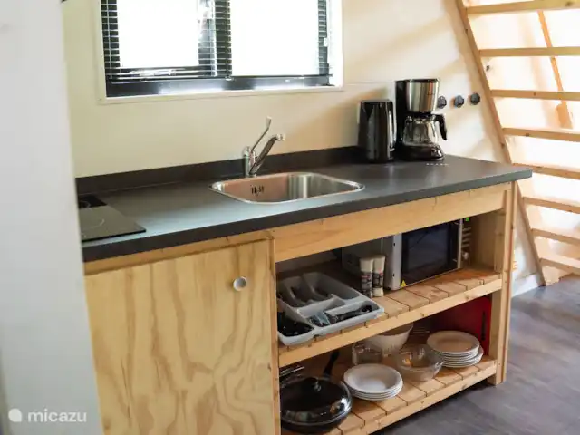 casa pequeña  en Países Bajos, Güeldres, Beekbergen – Veluwe Tiny House Cocina totalmente equipada