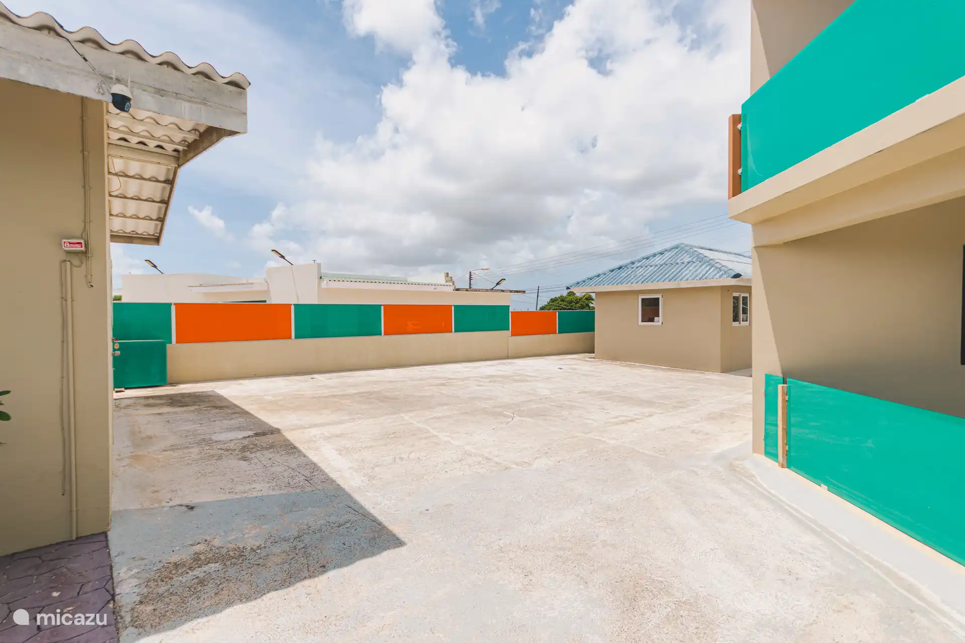 Parking space 