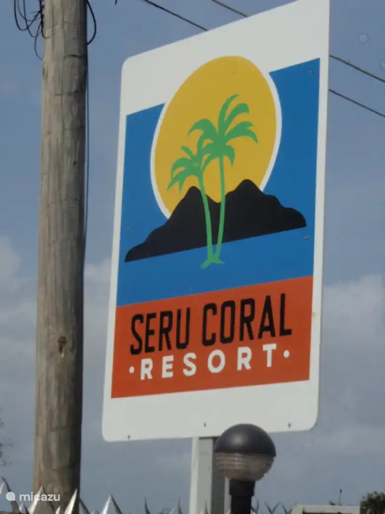 Supermarket,Pharmacy, Beaches, Restaurant, Center