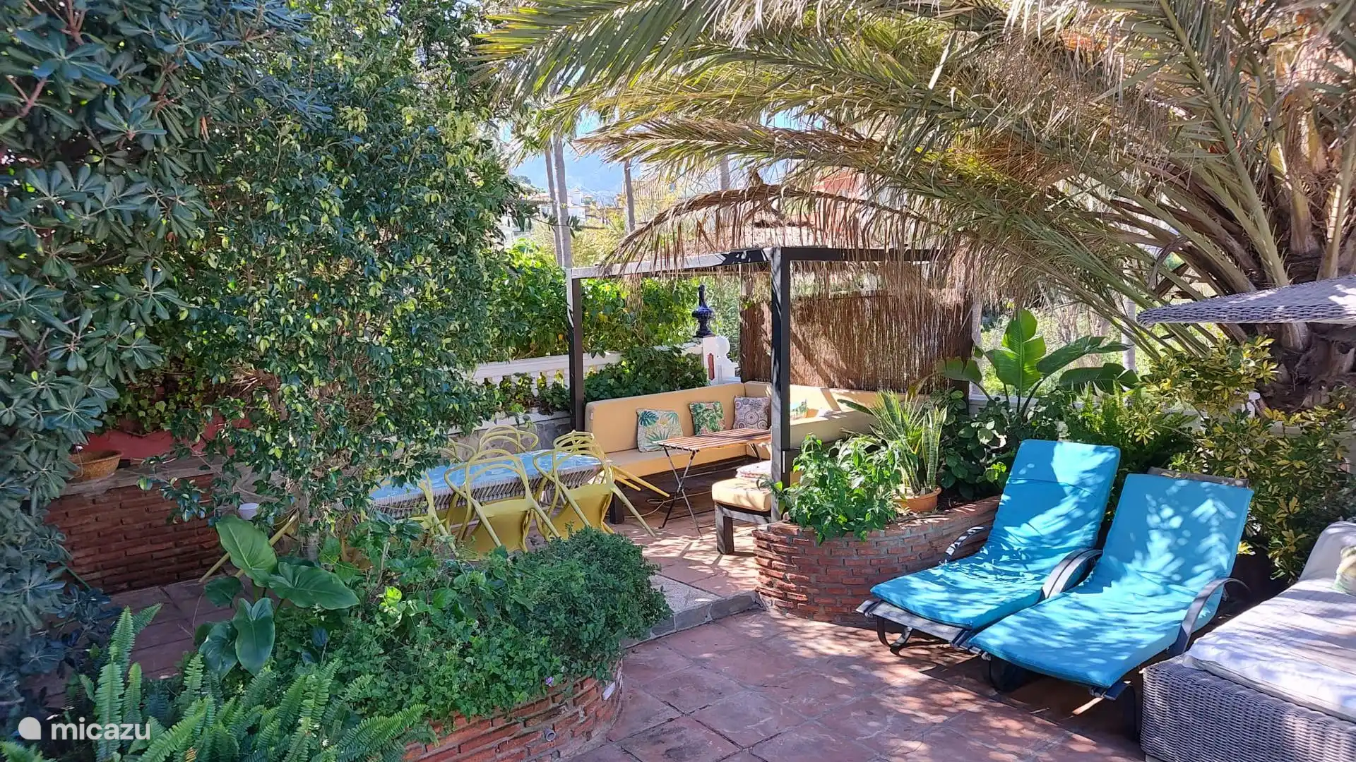 BBQ area sitting 18 people