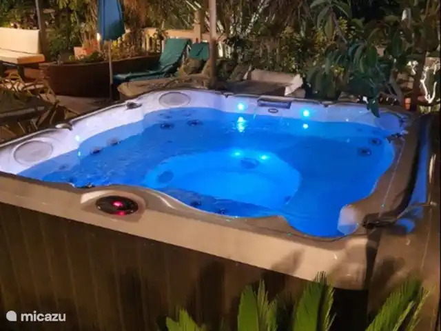Location de Vacances Espagne, Costa del Sol, Benalmádena, villa - Plage à 2 min à pied + piscine chauffée + jacuzzi