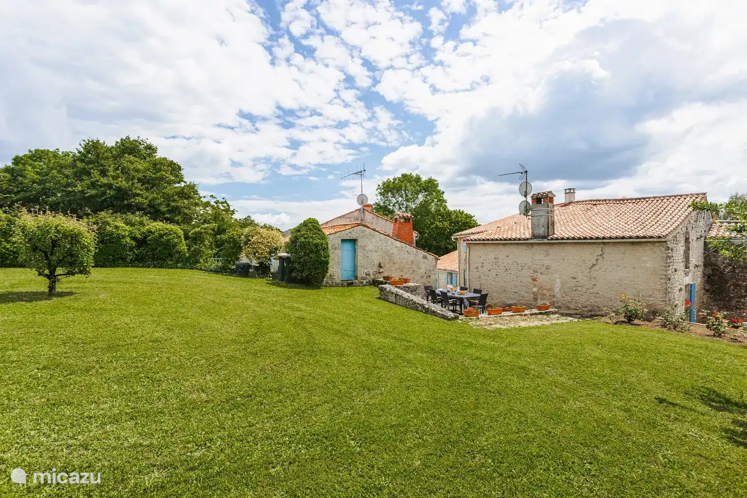 Gartenblick auf das Ferienhaus
